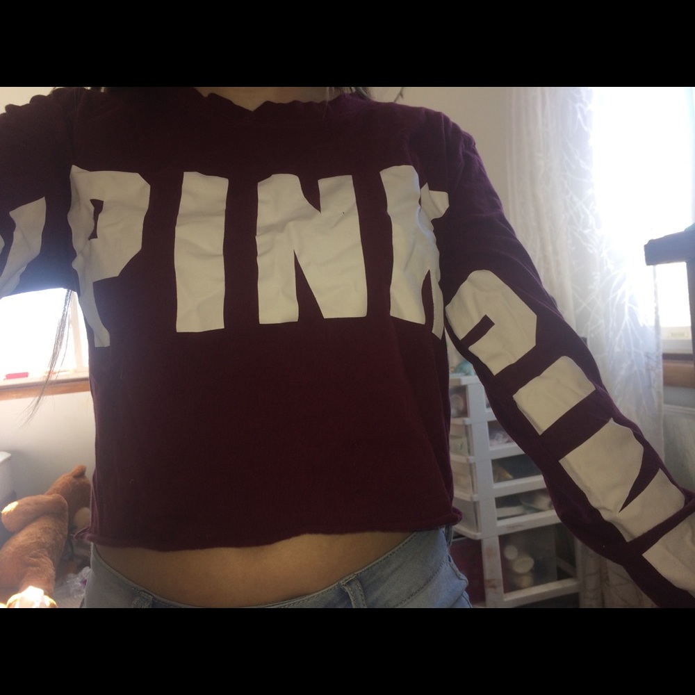 Maroon pink vs crop top